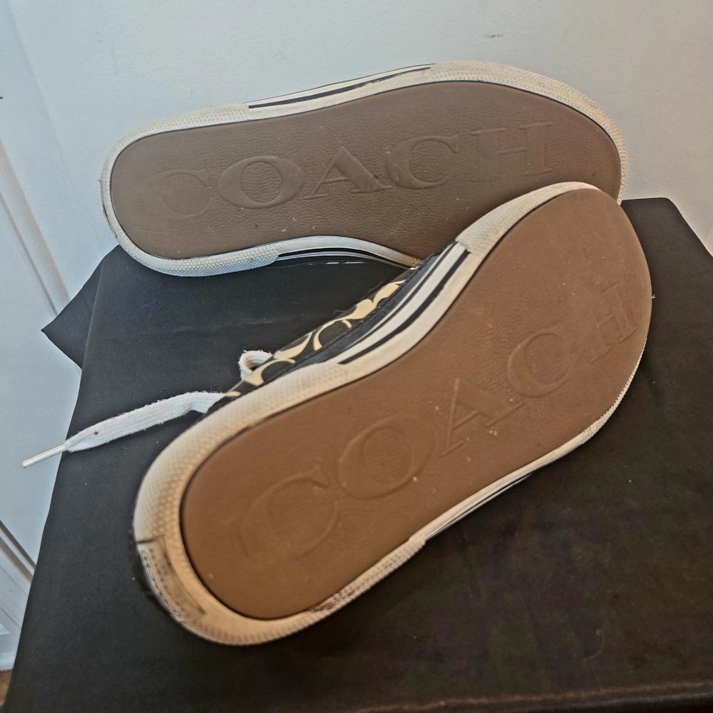Coach Etta Heritage Monochrome Signature Sneakers 8M - Picture 3 of 3